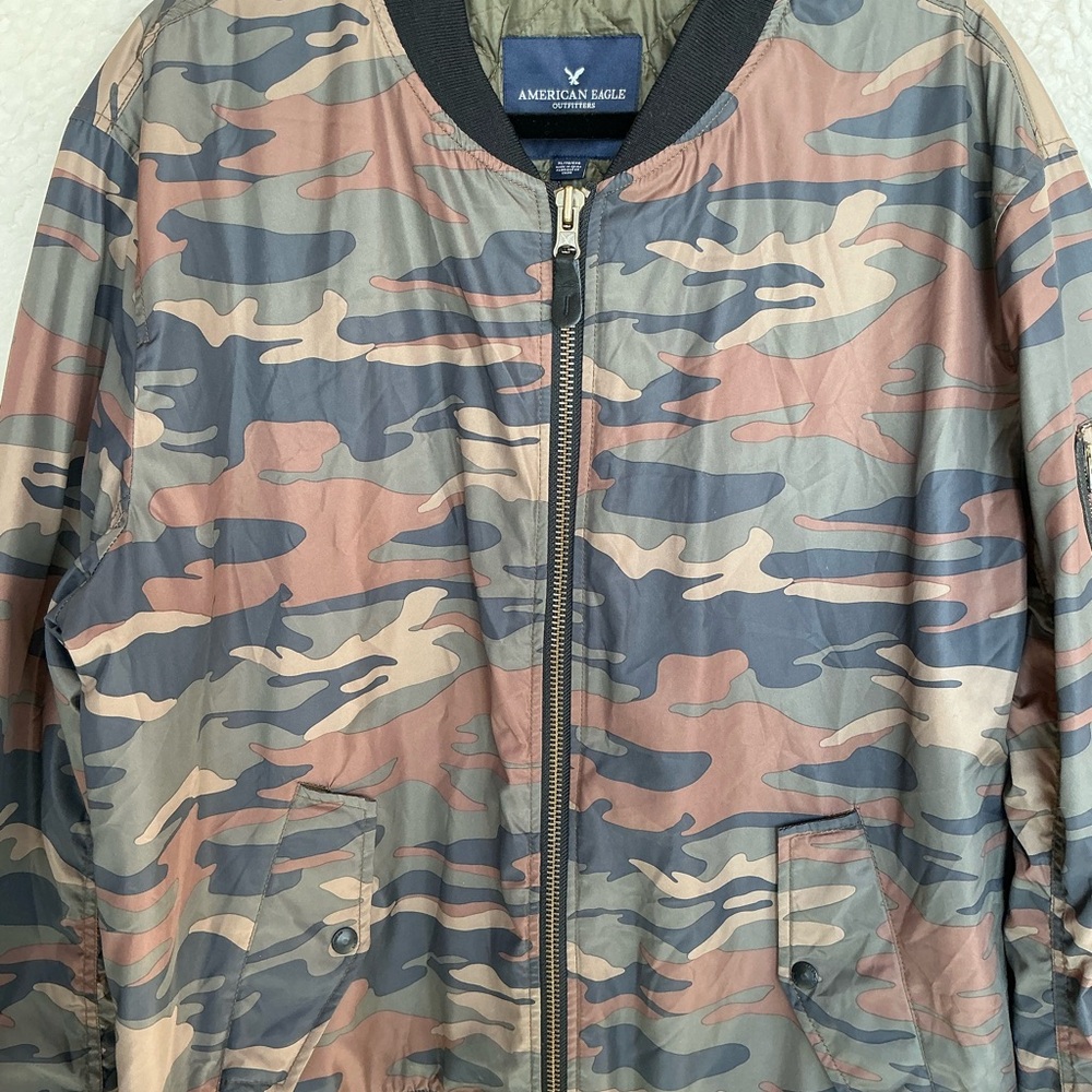 American Eagle Outfitters Men's Multicolor Camo Bomber Jacket